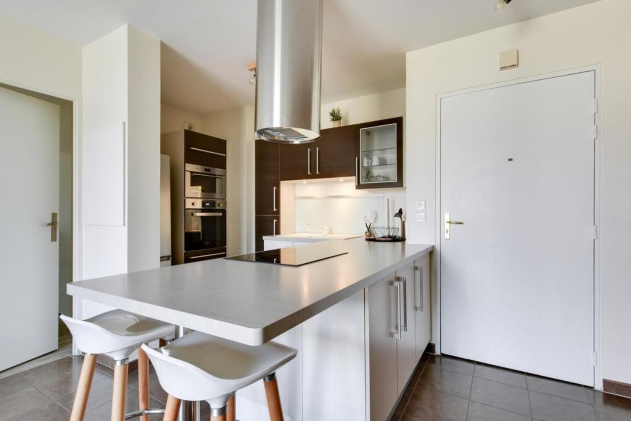 Apartamento Appart Cosy Quartier Calme Hyper Centre Parking Magny-le-Hongre Exterior foto